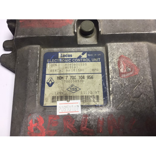 Renault Kango Motor Beyni 7700104956