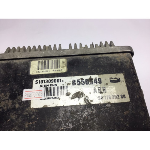 Peugeot 205 Abs Beyni S101309001G B550549