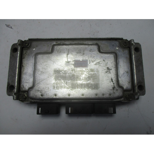 Citroen Xsara Picasso 1.6 Motor Beyni 0261206633 M7.4.4 9637839580
