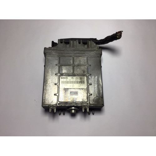 Renault Scenic 1.9 Motor Beyni 0281001809 7700109621 7700105953