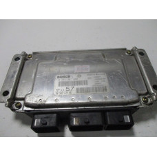 Citroen C3 1.6 Motor Beyni 0261207860 9650347880