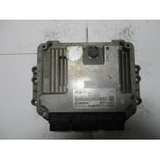 Ford Fiesta 1.6 TDCI Motor Beyni 8V21-12A650-KE 0281014803 6DZE Bosch