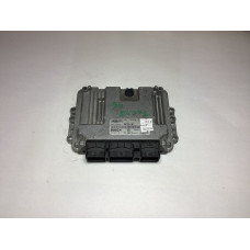 Ford Focus 1.6 TDCI Motor Beyni 8M51-12A650-LE 0281011701 8YLE