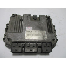Renault Megane Scenic 1.9 DCI Motor Beyni 0281011549 8200310863 8200370779