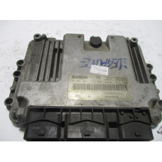 Renault Kango Scenic 1.9 DCI Motor Beyni 0281011776 8200391966 8200386508 