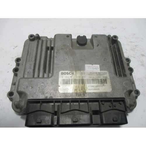 Renault Megane 1.9 Motor Beyni 0281011276 8200305678 8200304606 