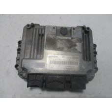 Renault Megane Scenic 1.9 DCI Motor Beyni 0281012589 8200527725 8200527756
