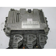 Renault Trafic Opel Vivaro 2.0 DCI Motor Beyni 0281017065 8200935115 8201105714