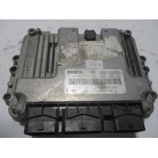 Renault Megane Scenic 1.9 DCI Motor Beyni 0281013366 8200601334 8200631560