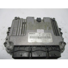 Renault Megane Scenic 1.9 DCI Motor Beyni 0281013907 8200705747 8200705748
