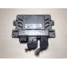 Renault Clio 3 1.2 Motor Beyni S120200105B 8200414422 8200401568