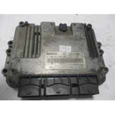 Renault Trafic 1.9 DCI Motor Beyni 0281011529 8200051608 8200546983