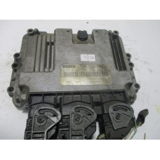 Renault Megane Scenic 1.9 DCI Motor Beyni 0281011549 8200310863 8200370779