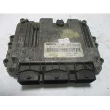 Renault Espace 1.9 DCI Motor Beyni 0281011724 8200311550 8200384493