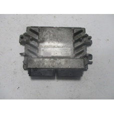 Dacia Sandero 1.4 Motor Beyni S110140025A 8200856659 8200598393 EMS3132