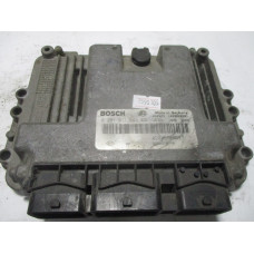Renault Megane Scenic 1.9 DCI Motor Beyni 0281011549 8200310863 8200370779
