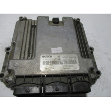 Renault Espace 2.0 DCI Motor Beyni 0281015321 8200560320 8200869497