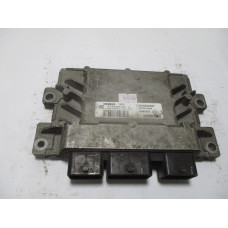 Renault Clio 1.2 Motor Beyni S120200105A 8200522357 8200510536 SIM32