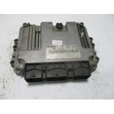 Renault Kango Scenic 1.9 DCI Motor Beyni 0281011776 8200391966 8200386508 