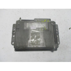 Renault Scenic 1.6 Motor Beyni S115300121B HOM7700875745 7700111772