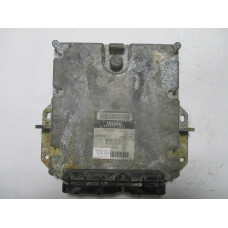 Renault Espace 4 3.0 Motor Beyni 275800-3840 8200050919 8973804200