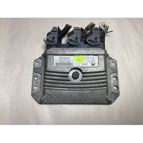Renault Dacia Duster Motor Beyni 237100740R 237101189R 2202320779 V29009088A