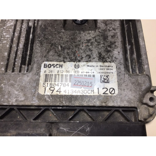 Fiat Croma 1.9 Motor Beyni 0281012961 51804784
