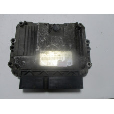 Opel Astra H 1.9 Motor Beyni 0281014194 55205625