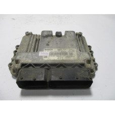 Opel Astra H 1.7 Motor Beyni 0281011943 55556829