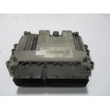 Opel Astra 1.7 Motor Beyni 0281014643 98074154