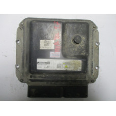 Opel Meriva 1.7 Motor Beyni 98025828 MB275800-4765 EF
