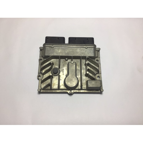 Opel Astra Motor Beyni 55597676