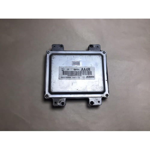 Opel Astra J 1.4 Motor Beyni 12647241 12643636 AA4R