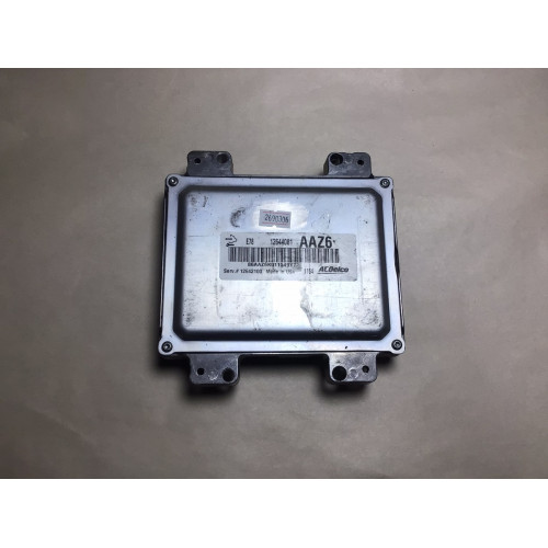 Opel Astra J 1.4 Motor Beyni 12644081 AAZ6