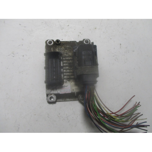 Opel Meriva 1.4 Motor Beyni 0261208255 55353613TT