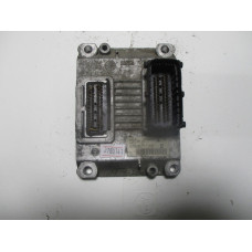 Fiat Stilo 1.4 Motor Beyni ME73H4F031 0261208204 00551952730B