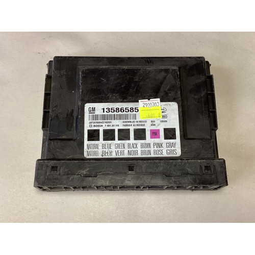 Opel İnsignia BCM Kontrol Beyni 13586585 F00HJ01010