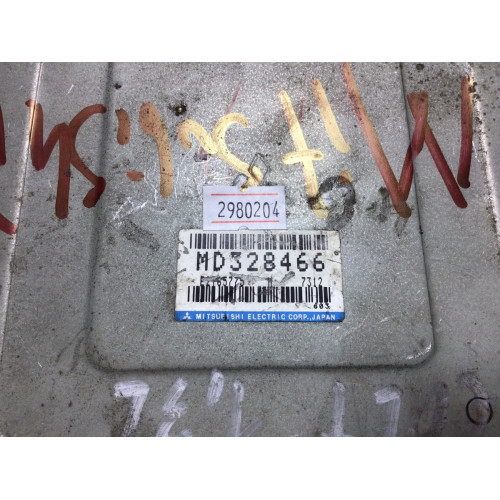 Mitsubishi Colt 1.3 Motor Beyni MD328466 E2T65775