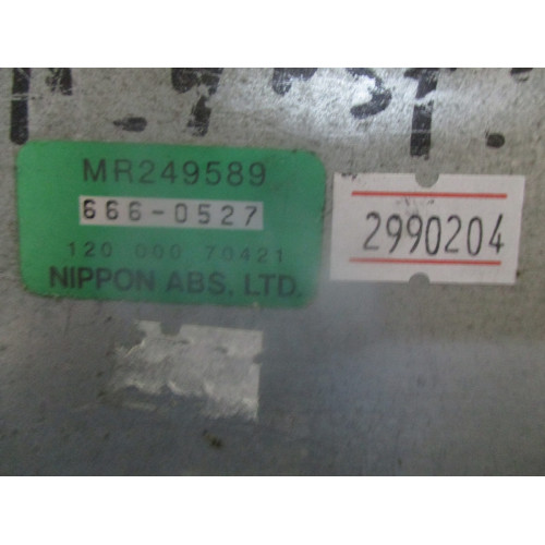 Mitsubishi Space Runner Motor Beyni MR249589 666-0527