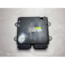 Mitsubishi Colt Motor Beyni A1351508679 1860A825 E6T42485