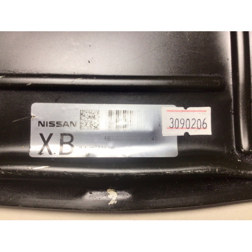 Nissan Elgrand E51 Motor Beyni MEC33-520 B14518 XB
