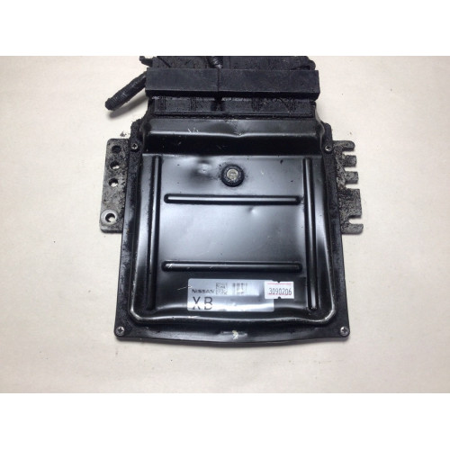 Nissan Elgrand E51 Motor Beyni MEC33-520 B14518 XB