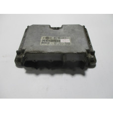 Volkswagen Golf MK4 2.3 Motor Beyni 0261206175 071906018K