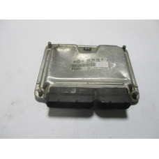 Volkswagen Passat Motor Beyni ME7.1 0261207272 066906032AE