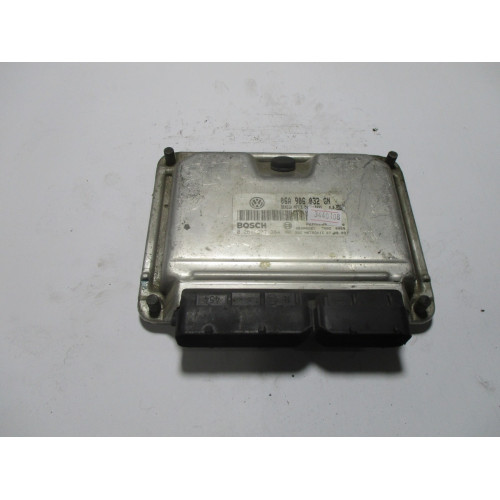 Volkswagen Beetle Motor Beyni ME7.5 0261207364 06A906032GN