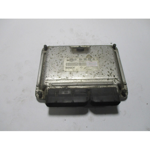 Volkswagen Golf 4 1.8 Motor Beyni ME7.5 0261207953 06A906032JG
