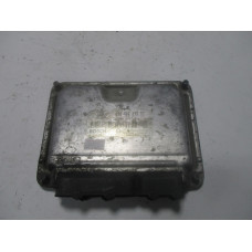 Volkswagen Polo Motor Beyni 030906032DT 0261207593 Me7.5.10