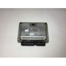 Volkswagen Golf 1.9 Motor Beyni 038906012M 0281001979 EDC15VM+