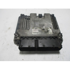Volkswagen Golf 2.0 Motor Beyni MED9.5.10 0261S02088 06F906056CS