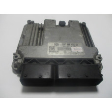 Volkswagen Golf 2.0 Motor Beyni MED9.5.10 0261S02257 06F906056EK